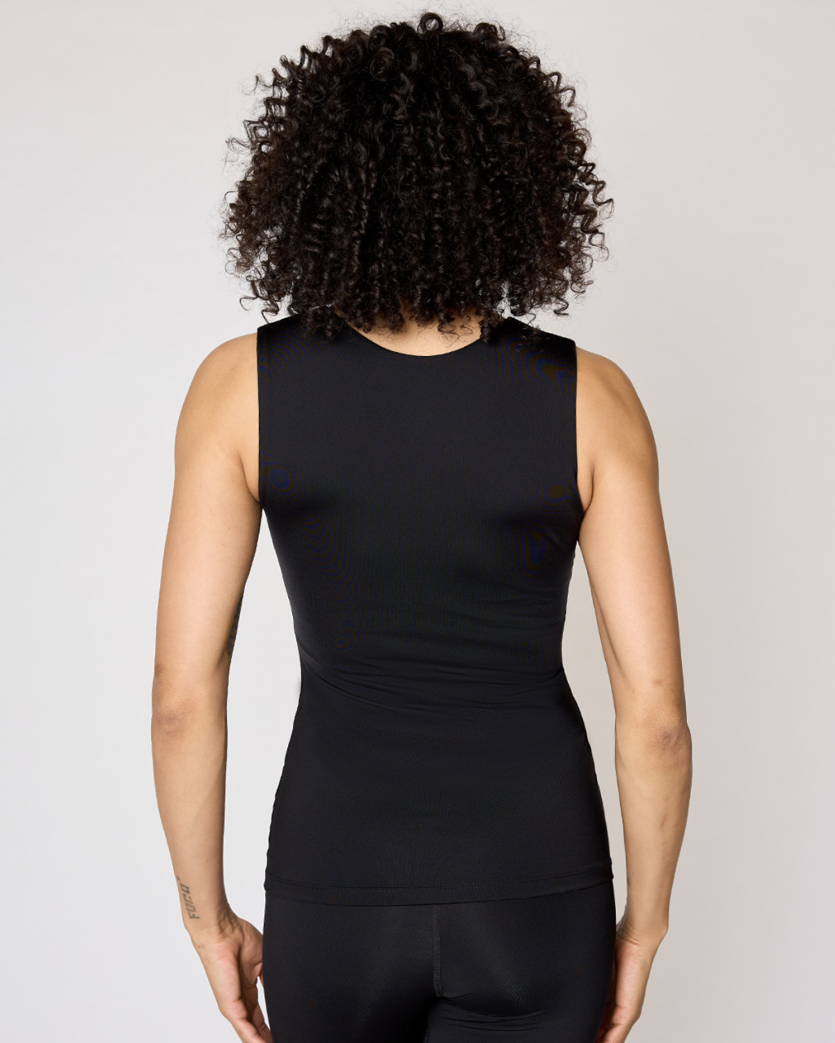 Ærmeløs V-Neck – Ultimativ Komfort & Stil